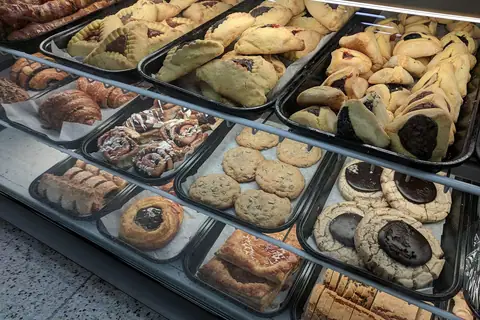 Warings Bakery photo 1